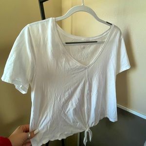 White Lululemon T-shirt